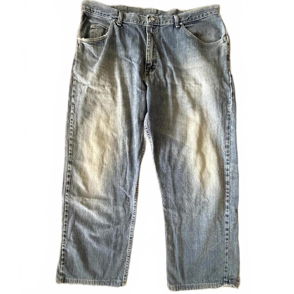Wrangler Jeans Co Light Wash Relaxed Fit Straight Leg Jeans Men’s 38x27